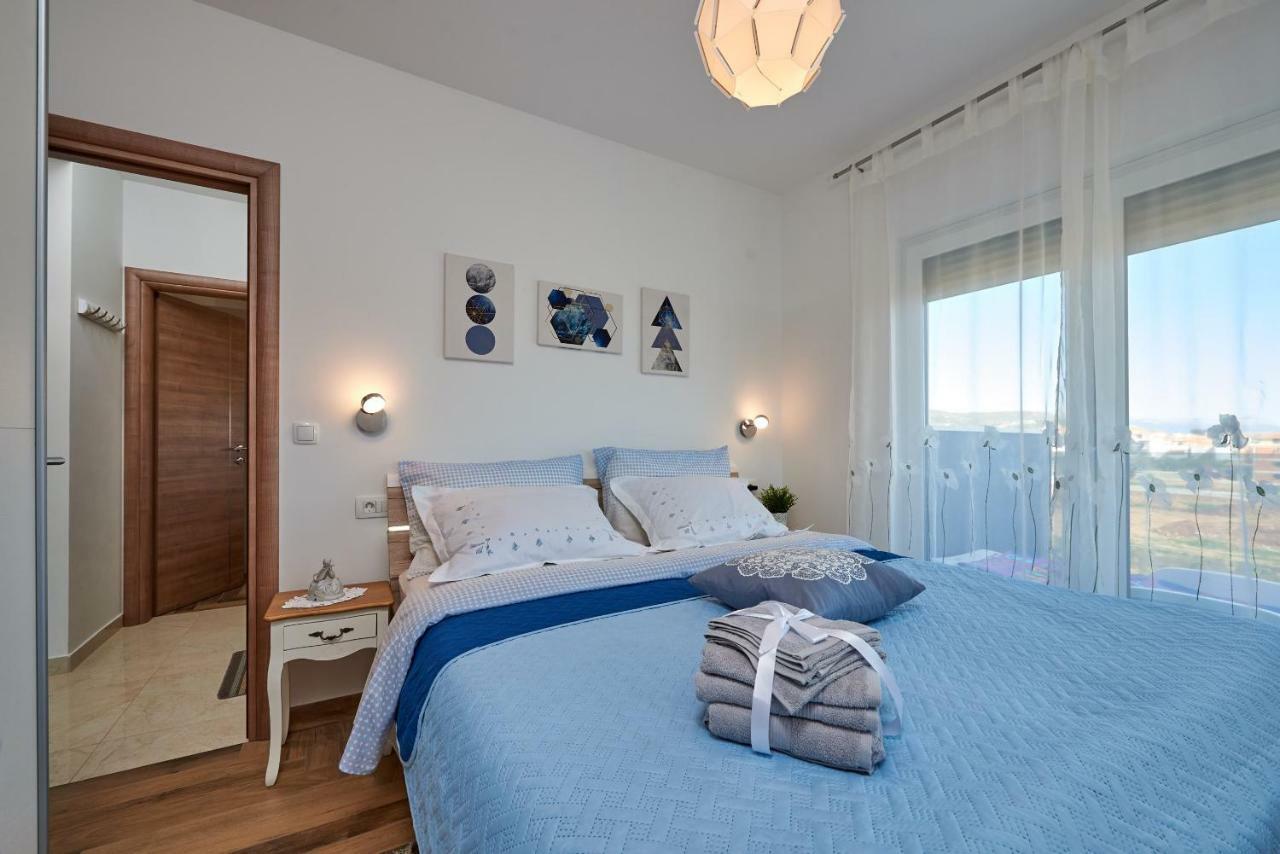 Golubica Apartment Trogir Exterior photo